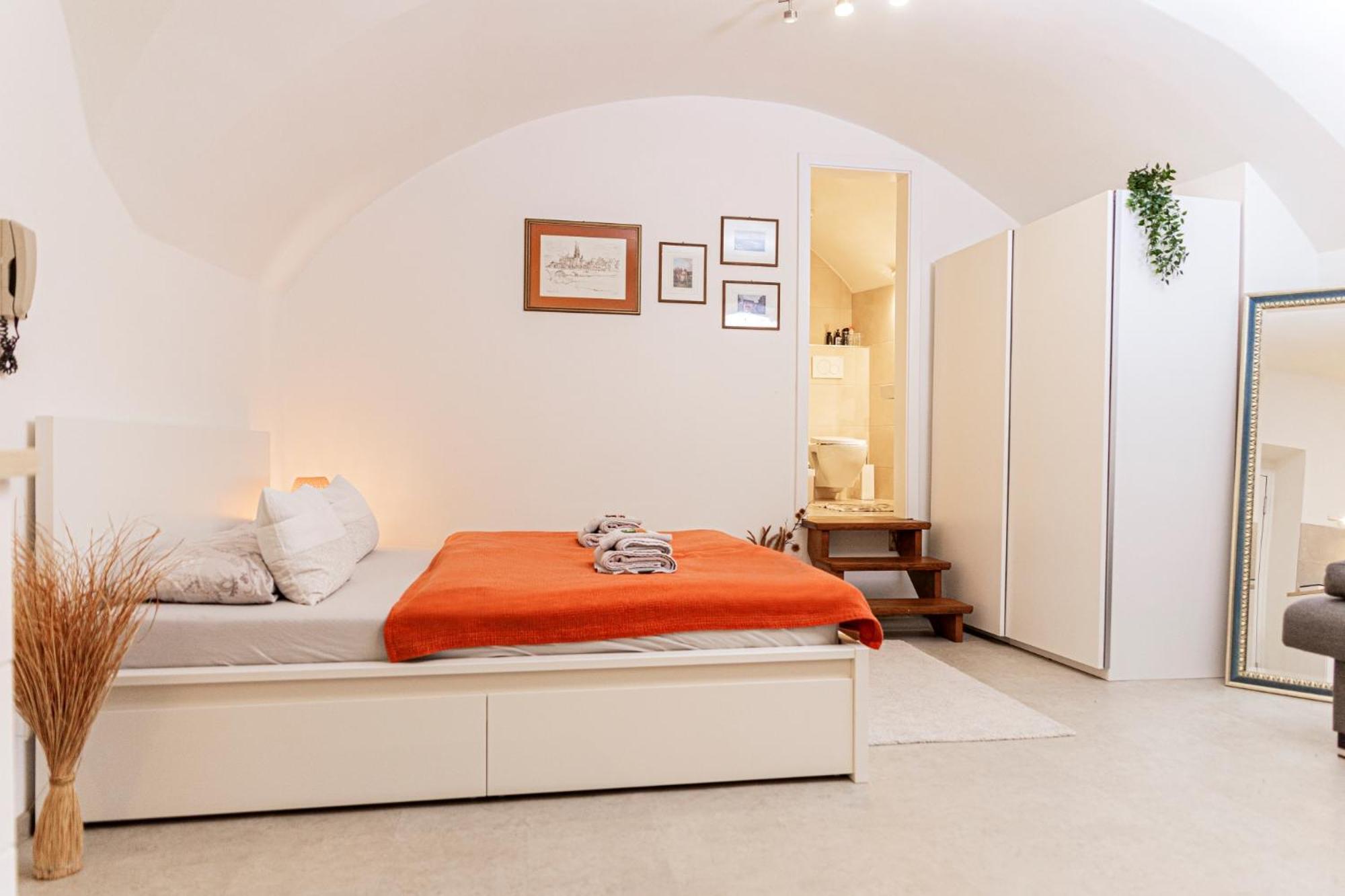Suite-Regensburg Exteriör bild